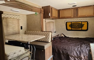 2018 Viking Ultra-Lite 17BHS