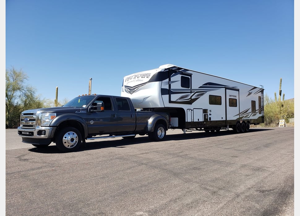 Toy Hauler rentals in Baldwin City