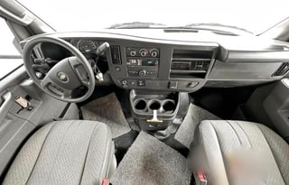 Easy to drive...Great Layout for 6...has solar