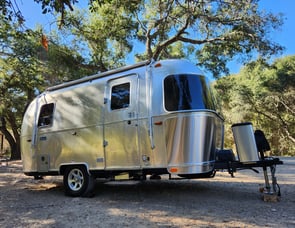 Airstream RV Bambi 19CB