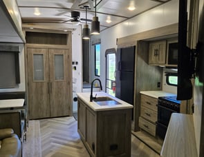 Forest River RV Wildwood Heritage Glen 353BED