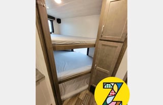 Z RV Adventures "EVA"