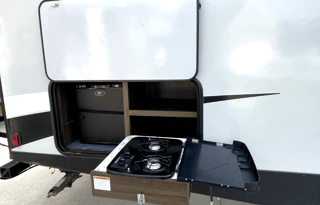 Cousin Eddie - 2018 Keystone RV Bullet 287QBS