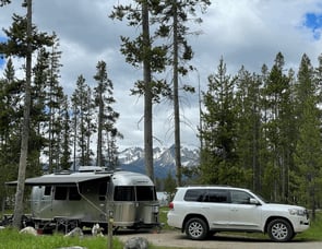 Airstream RV Flying Cloud 23FB