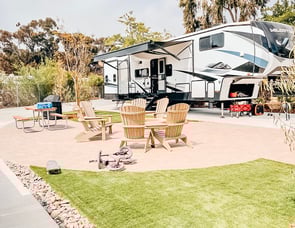 Heartland Milestone 386BH