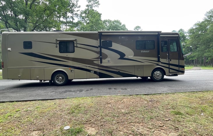 40.0 Endeavor 40 PDQ Class A Motor Home | RVshare