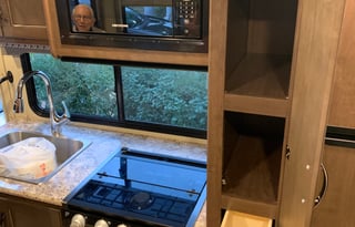 "Tiny" 2019 Thor Motor Coach Freedom Traveler 24HE