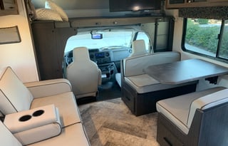 2021 Forest River RV Sunseeker 3270S Ford