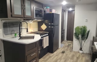 Country Charm; Luxe Listing