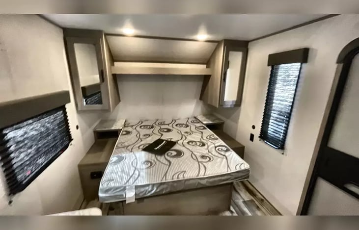 Interior: master bed.