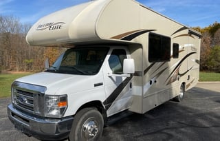 2017 Thor Motor Coach Freedom Elite 26HE
