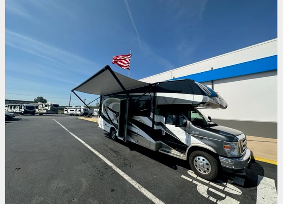 Class C Motor Home rentals in Granbury