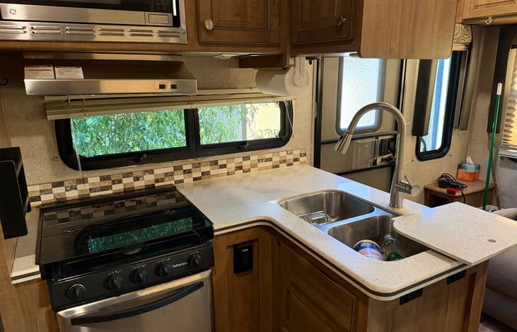 Kitchen Counter Area