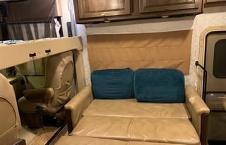 2018 Thor Motor Coach Windsport 34J