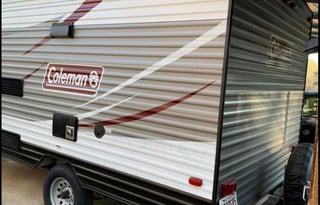 2017 Coleman by Dutchmen Lantern