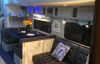 OUR RV WAS JUST STOLEN PLEASE WE ARE NOT TAKING RESERVATIONS AT THIS TIME!!Solomon's Cove. Free Cable, Deivery Service available