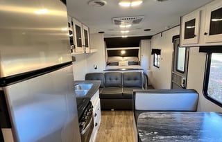 DELIVERY ONLY – 2021 Heartland Trailrunner 251BH