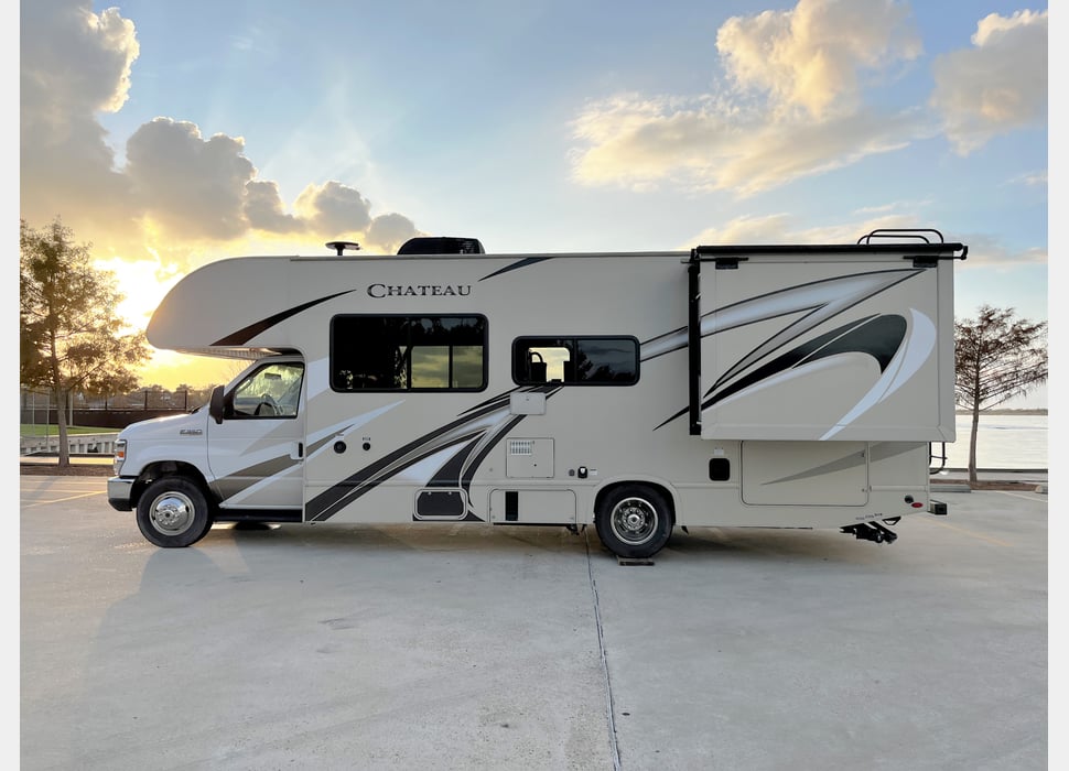Class C Motor Home rentals in Natchitoches
