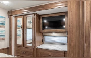 Bunkhouse "Slack Tide" 2021 Coachmen Pursuit 31BH