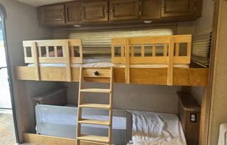 “The comfy caravan”