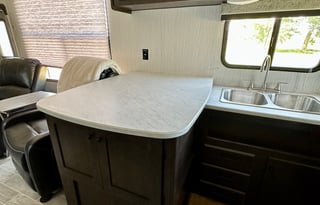 2021 Heartland Trail Runner 27 RKS