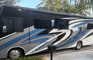 2021 Class A Georgetown Bunkhouse w 2 Bathrooms