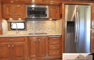 Home on the Road - 37ft Luxury RV