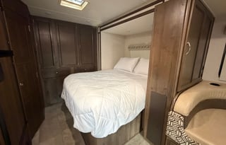 Mercedes Prism | Class C | St Augustine RV Rental