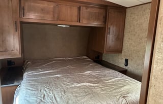 Book Now for Fall/Winter Camping - Sleeps up to 9