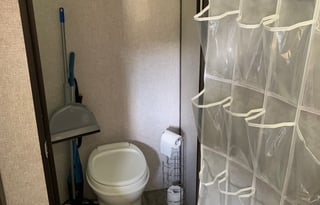 2021 Coleman Lantern Coleman 17B