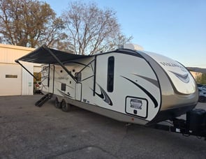 Forest River RV Wildwood Heritage Glen Hyper-Lyte 29XBHL