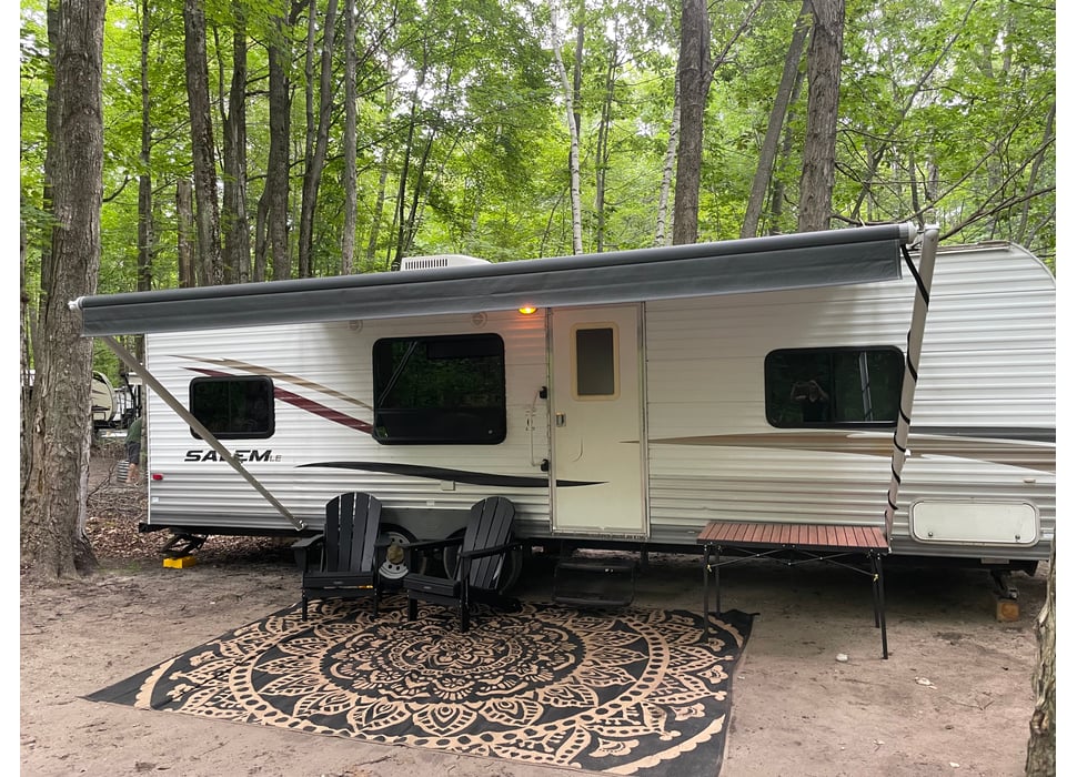 Travel Trailer rentals in Dexter