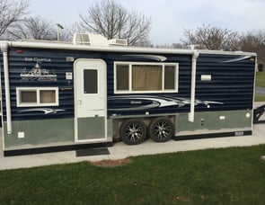 Ice Castle Fish Houses Ice Castle Fish Houses 21 Ft. Hybrid RV