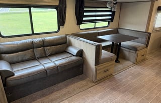Red River Gorge Alpha Wolf Camper | Pet Friendly