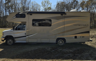 2018 Coachmen Leprechaun YVNC2146