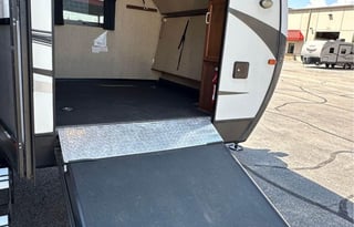 2017 Keystone RV Outback 324CG