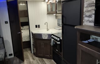 Very Nice And Clean 2020 Forest River Cherokee