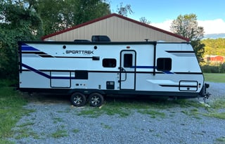 2021 Venture SporTrek