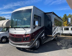 Fleetwood RV Bounder 33C