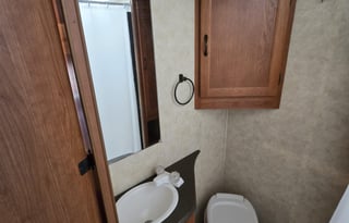 Coachmen Freelander 32BH Bunkhouse - LMI2133