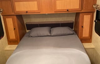 Gulf Stream Visa 25ft Travel Trailer