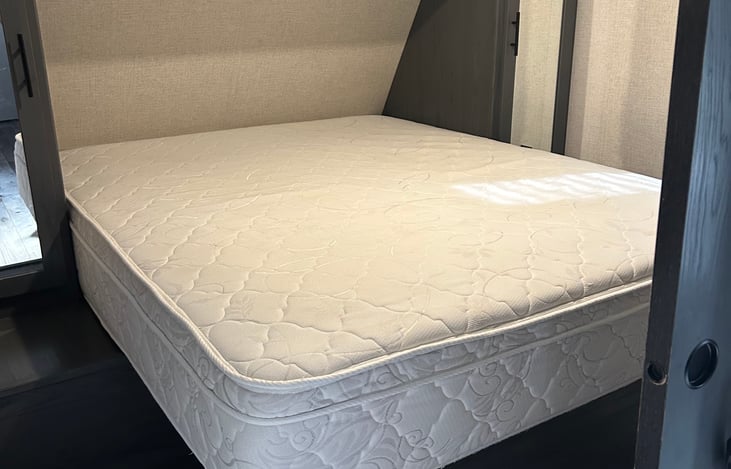 Upgraded residential queen mattress