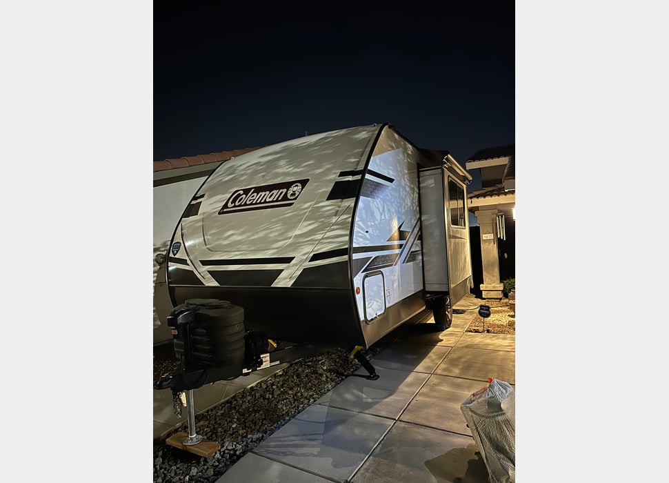 Travel Trailer rentals in Yucca Valley