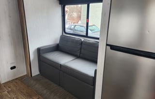 2022 Trail Runner - Includes All the Necessities!