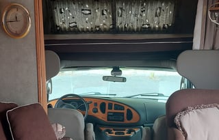 2004 Jayco Greyhawk Class C  RV w/ 2 Slideouts