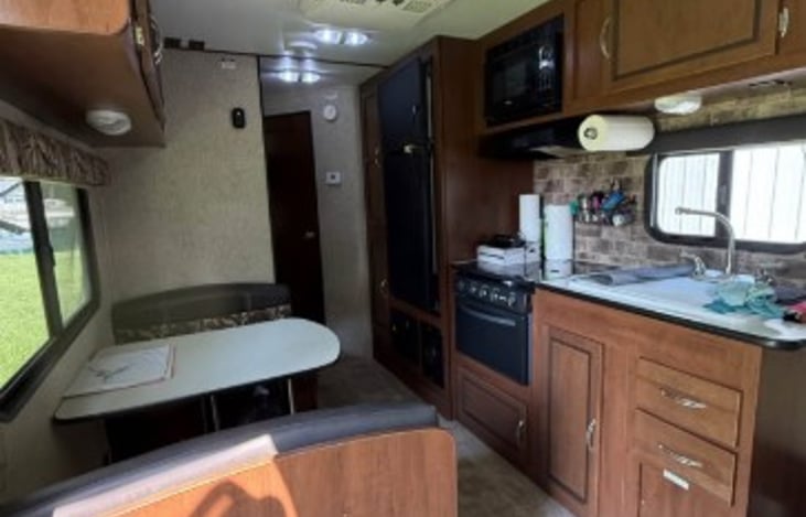 Convertible Dinette and kitchen
