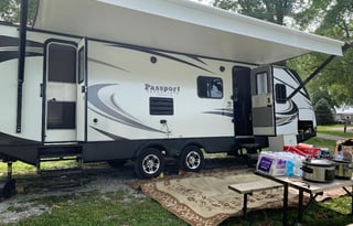 Family & Dog Friendly! 2018 Keystone RV Passport