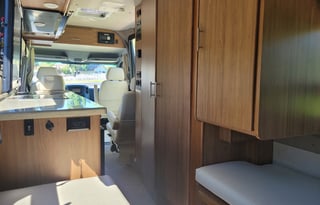 MERCEDES WINNEBAGO ERA 70X