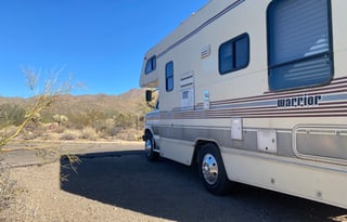 Retro 1989 Winnebago | Modern Upgrades, Sleeps 6