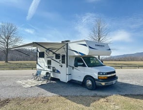 Gulf Stream RV Conquest Class C 6237LE